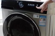 如何正确清洗滚筒洗衣机（简单操作）