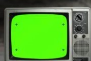 电视屏幕变绿色的解决方法（探索电视屏幕变绿色原因并解决）
