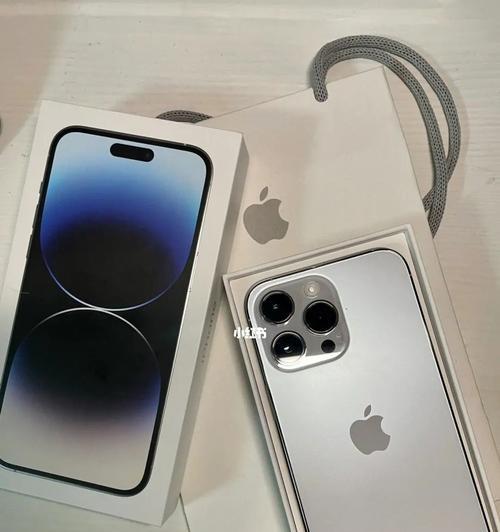 苹果iPhone14黑白屏问题解决方法大揭秘！（一招搞定iPhone14黑白屏，让你手机恢复正常使用！）