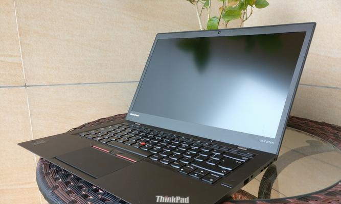 LenovoThinkPad开机指南（详细介绍LenovoThinkPad的开机步骤和注意事项）