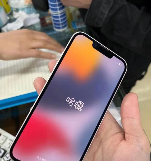 揭秘iPhone13发烫原因（探究iPhone13过热问题的关键）