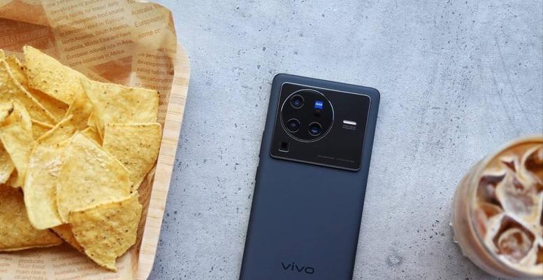 Vivox80与小米12Pro入手建议（全面了解Vivox80与小米12Pro，为您的购买决策提供帮助）