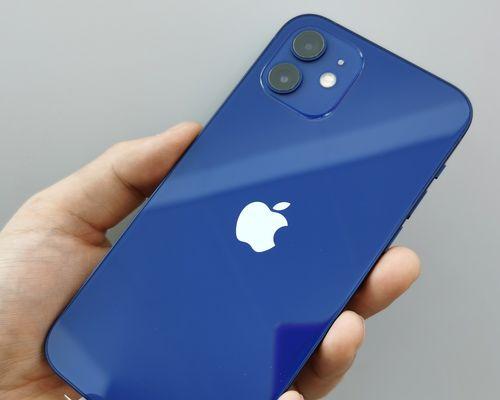 iPhone12相机操作指南（掌握iPhone12相机功能，轻松拍摄精彩瞬间）