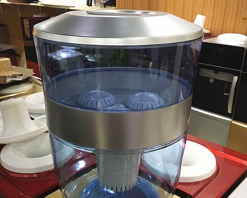 简单自制饮水机的制作方法（节约成本）
