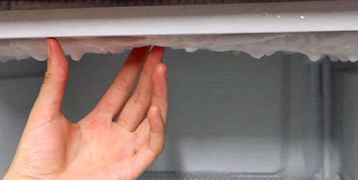 冰箱保温不结冰的原因及处理方法（如何保证冰箱保温效果）