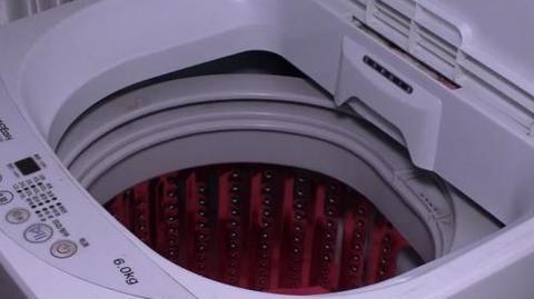 洗衣机飘出东西的原因及解决方法（探究洗衣机飘出东西的问题以及有效解决方案）