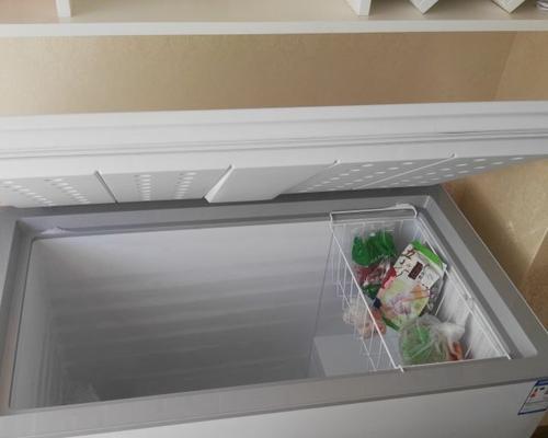 美菱单温冰柜温度调节方法及注意事项（轻松掌握美菱单温冰柜的温度设置技巧）