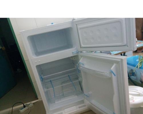 电冰箱不制冷的原因及解决方法（探究电冰箱不制冷的背后问题和解决方案）