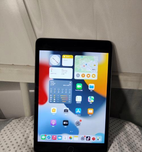 iPadmini6与iPadmini5（新一代迷你平板电脑的对决）