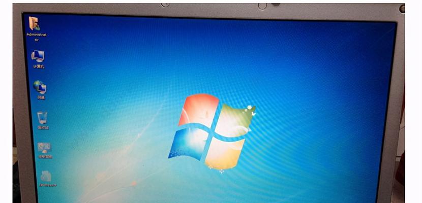 探索Windows7桌面小工具的多样主题（发现令人惊叹的小工具主题及其功能）