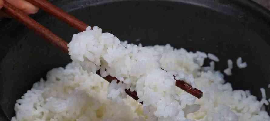 电饭煲煮米饭加多的解决方法（简单操作）